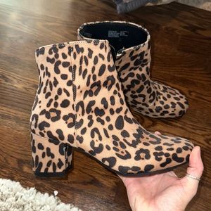 Cheetah / leopard booties